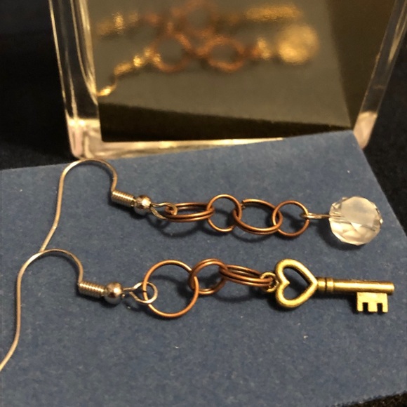 Heart key and bead earrings - Picture 1 of 3